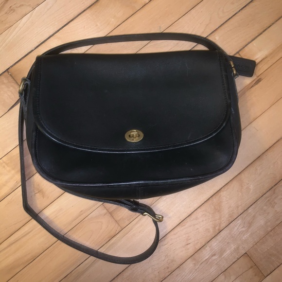 Vintage Coach Crossbody purse - Picture 1 of 5